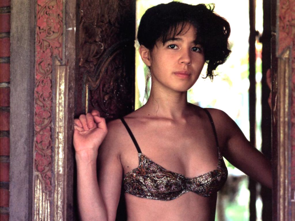 石野真子画像13